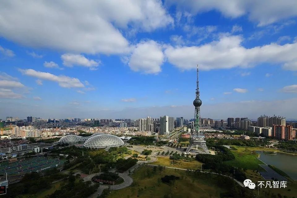 济南gdp超万亿了么_济南gdp破万亿图片(3)