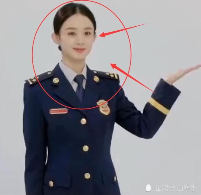 赵丽颖消防宣传拍摄花絮,摘掉帽子后,被她的头型抢镜了