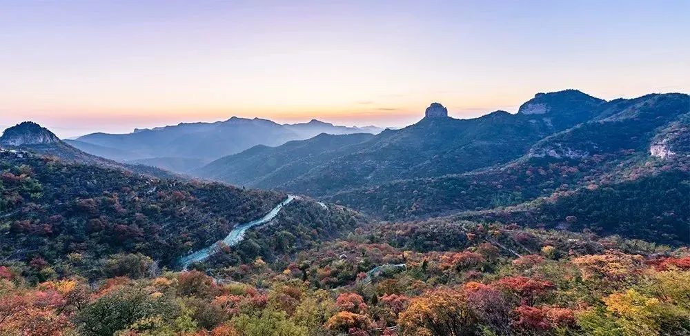 观天佛,睡美人山