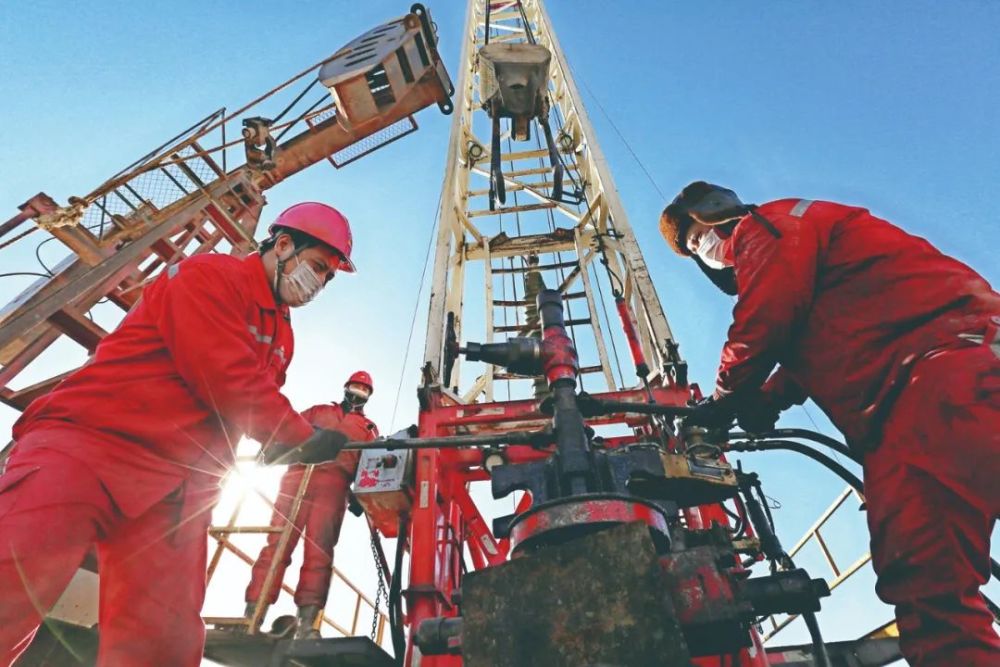 2020年,新疆油田面临的十大难题,你知道吗?