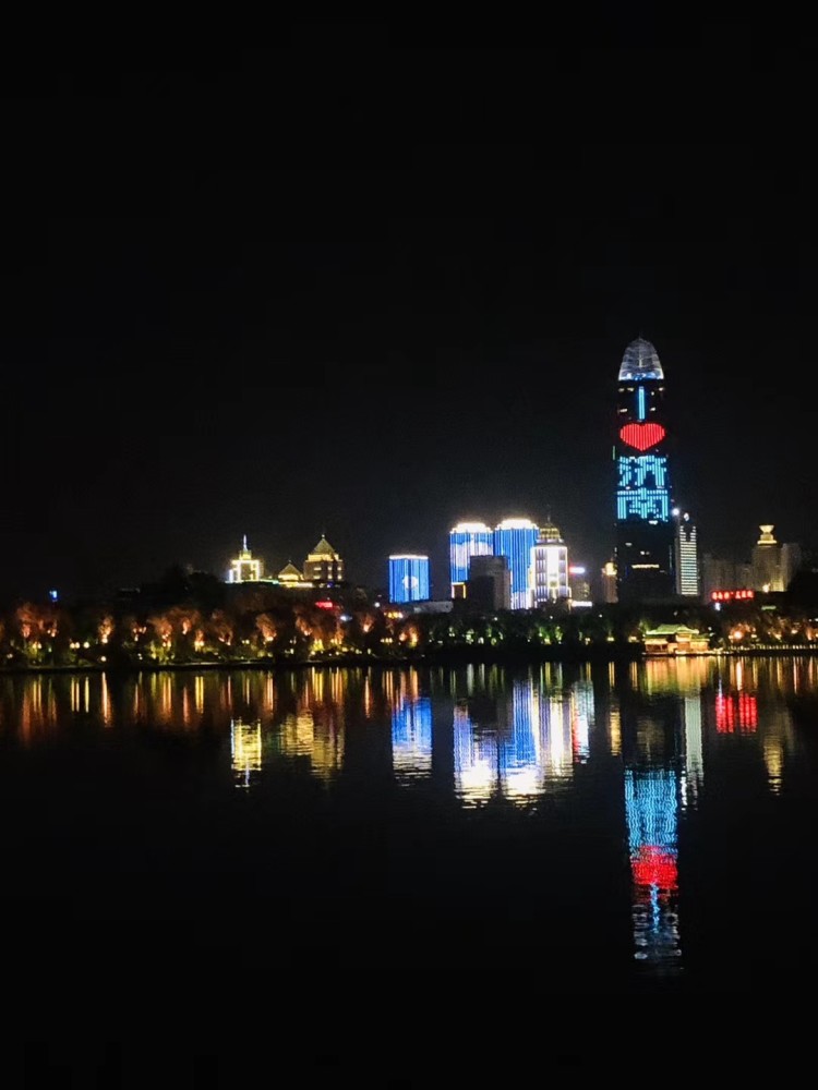 济南历年GDP_济南gdp破万亿图片(3)