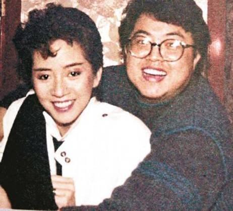 为梅艳芳与女友分手一生未娶却为梅艳芳扫墓到死