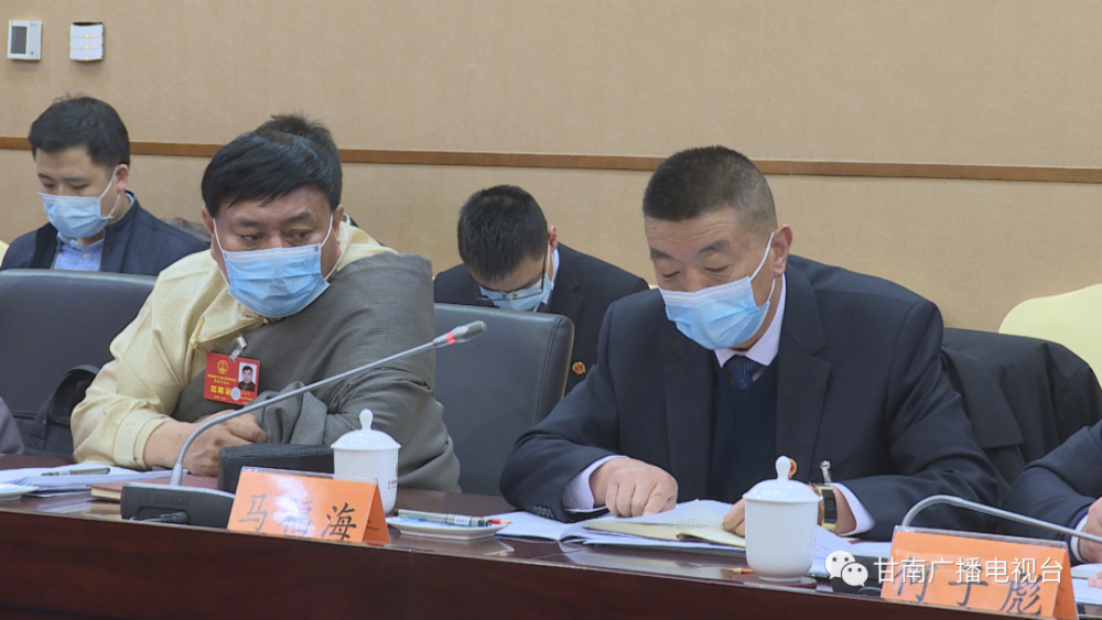 马福海代表建议:省上放宽各项金融财税政策,积极为中小企业提供直接