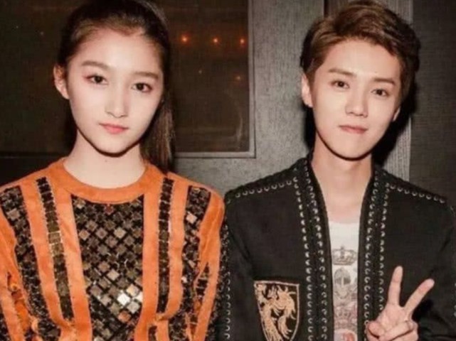 无视热巴这样的大美女,鹿晗对关晓彤一见钟情,三年如一日的宠