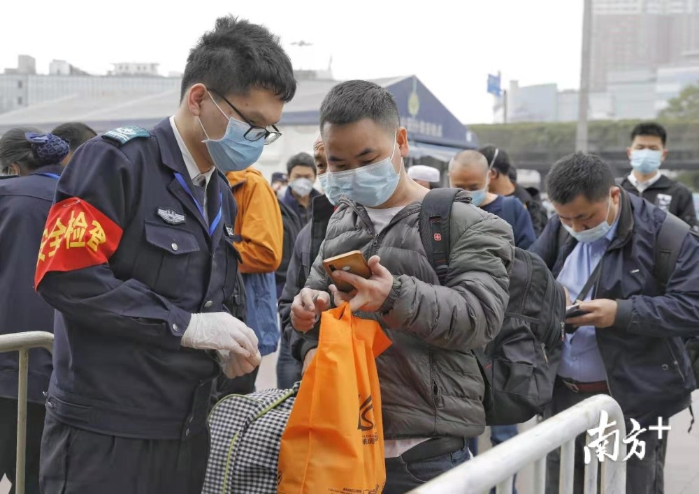 河南2021春运流动人口_河南流动舞台车图片(3)