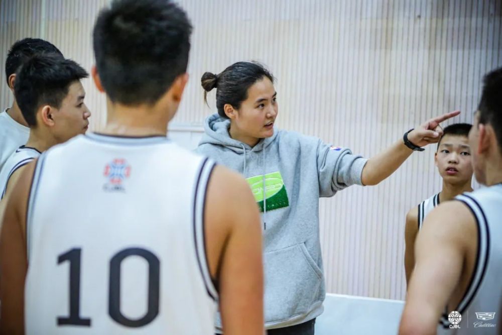 (nba academy zhejiang 海亮篮球队 海亮篮球队教练团队培养出许多