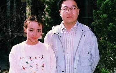 宋丹丹倪萍合照曝光,相差两岁状态大不同,曾因一句话断交20年