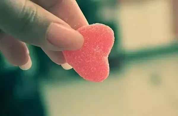 给老婆的一段真心情话 让老婆感到幸福的句子
