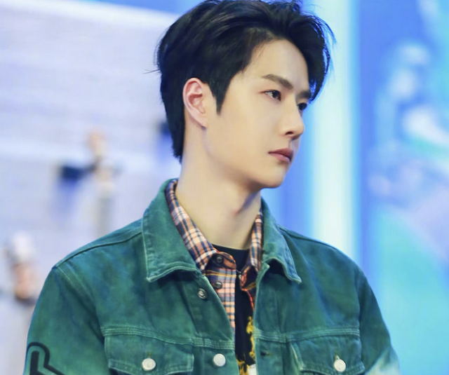 肖战将录制央视春晚王一博彩排图曝出博君一肖再被溜粉