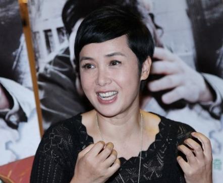 有种"可惜"叫蒋雯丽儿子,没继承妈妈好基因,五官像爸爸