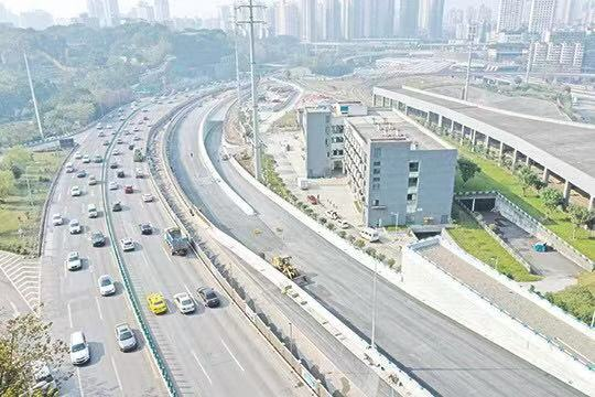 今年8月底通车 南岸江南立交改造工程一期建设完成过半