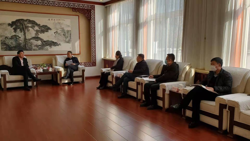 锦州市商务局局长隋有为到我市商谈推进"东北陆海新通道"建设工作
