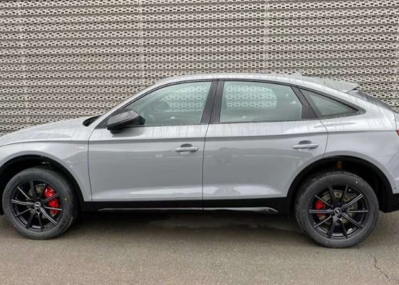 全新奥迪q5l sportback到店,外观运动,内饰水准高