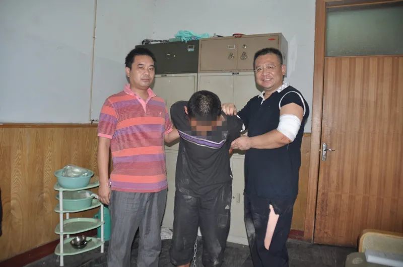 【蹲点日记】民警李彦军印象