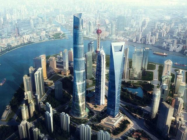 中国最高的摩天大楼高600多米可俯瞰全城去楼顶观光要花180元