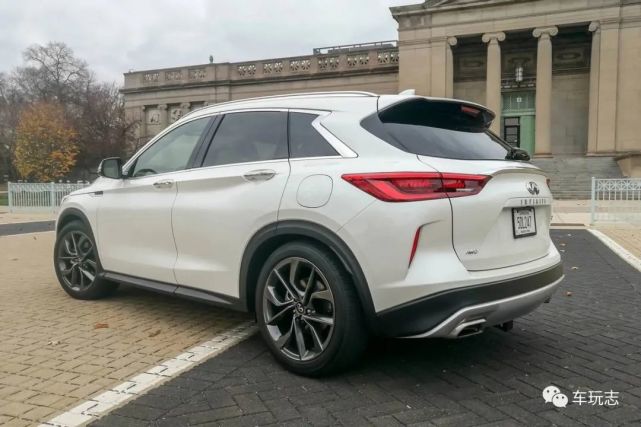 2021款日产英菲尼迪qx50:价格过高的自信以为自己一线