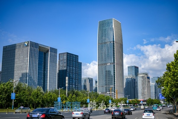 济南gdp城_济南印象城图片