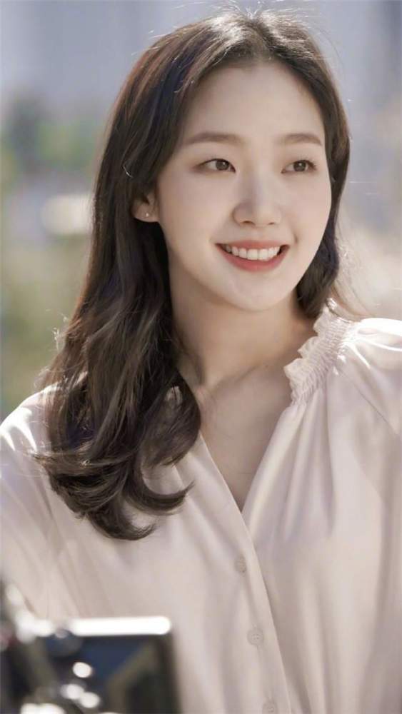 单眼皮女生眼妆可以有多好看看看这些韩国美女的妆容就知道了