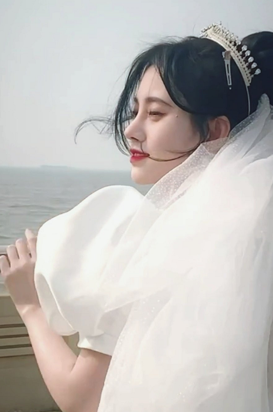 鞠婧祎婚纱照_鞠婧祎婚纱照高清图片(2)