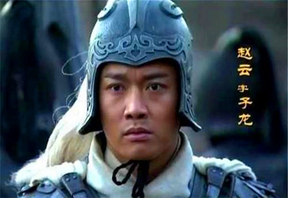 三国演义中的徐晃为何对赵云胆战心惊对关羽却主动挑战