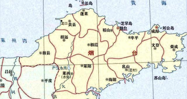 (上世纪六十年代的半岛区划图)从地图上看,此时的烟台专区与"胶莱河以