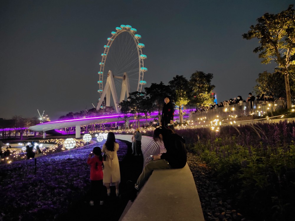 超大摩天轮,摇曳萤火虫灯,梦幻灯光秀-深圳欢乐港湾醉人夜景.