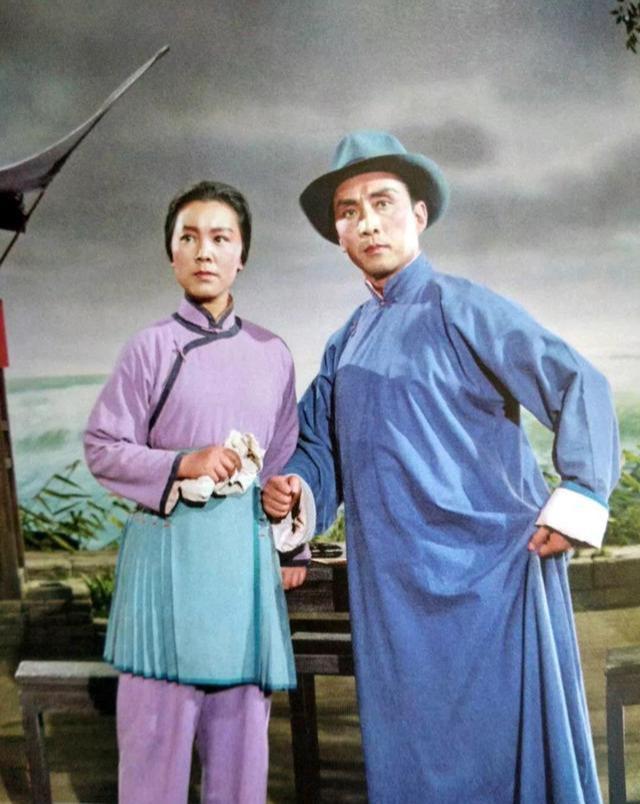 "阿庆嫂"洪雪飞:1994年去新疆演出2000元,却意外命丧戈壁
