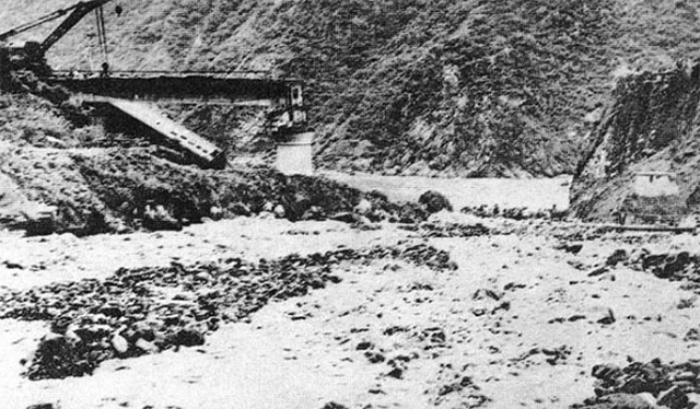 1981年铁路坠桥事故275人遇难已过40年如今的进步是血的教训