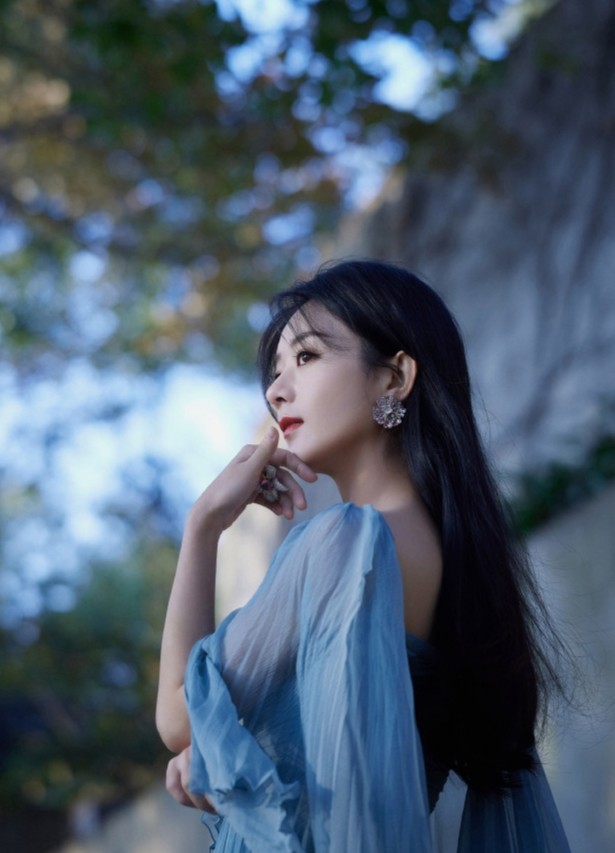 赵丽颖2021"最新"照片/惊艳