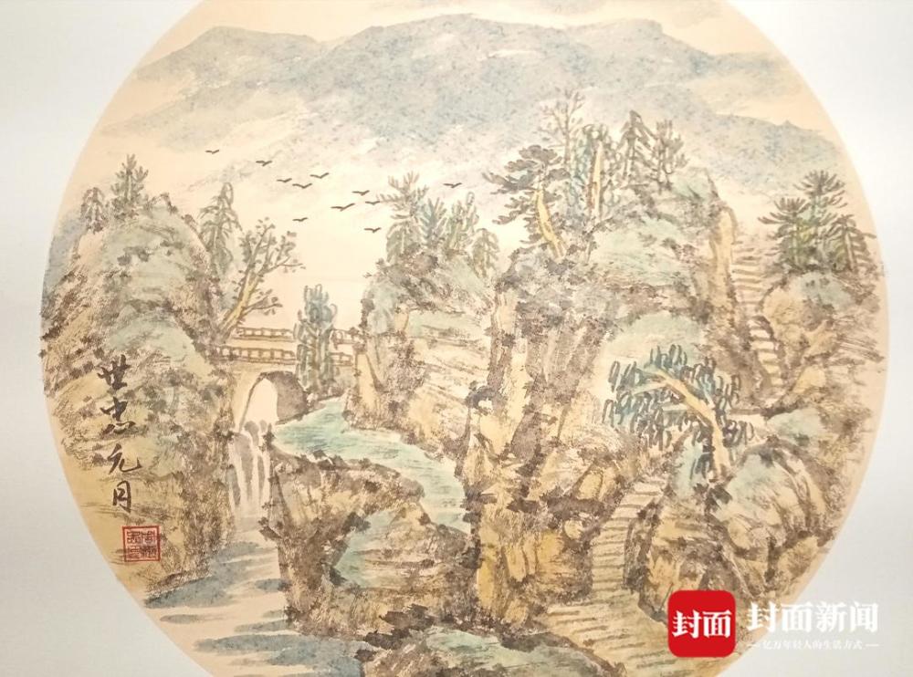 三人行中国画小品展在四川南充对山艺术坊开展