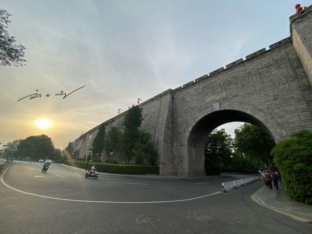 gdp增幅最大的省会城市_省会城市gdp排名2020