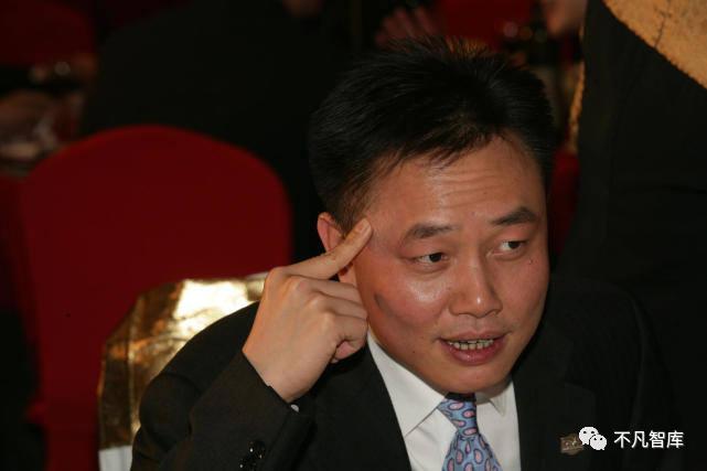 黄光裕出狱后动作频繁,首先就是换了"它",国美能否突出重围?