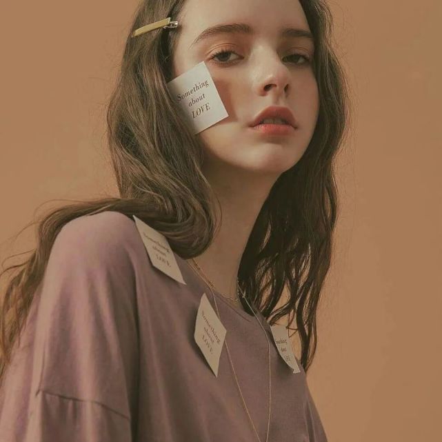小众高级的复古风唯美头像|欧美真人女生头像