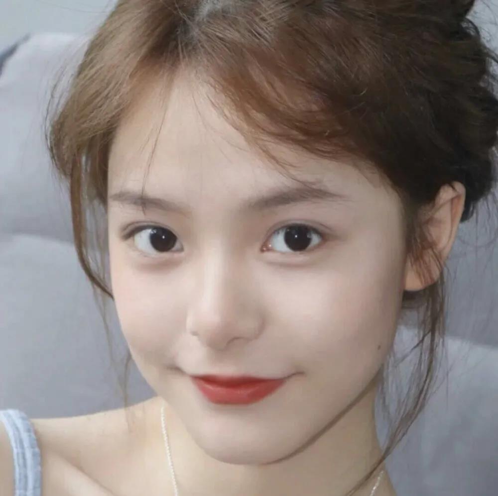 女生头像甜美可爱绿茶女头