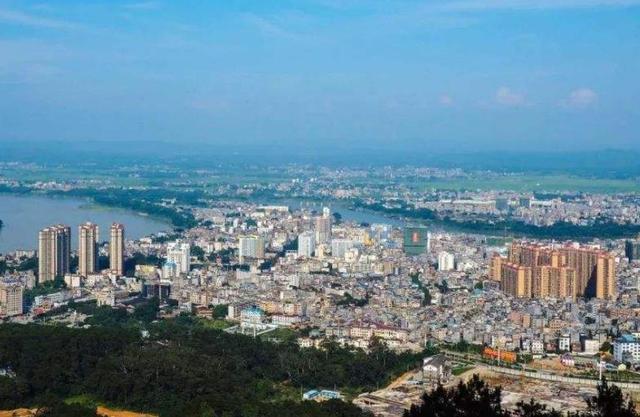 广西各个县2019的经济总量排名_广西经济排名图(3)
