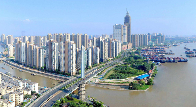 中国城市gdp最低的城市_中国城市gdp排名2020