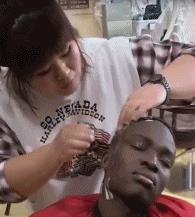 这就是江湖中失传已久的易容术,惹不起只要思想不滑坡,办法总比困难多