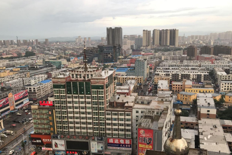海城多少人口_霞海城隍庙月老图片