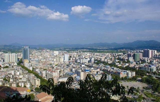 钦州市有多少人口_钦州市地图