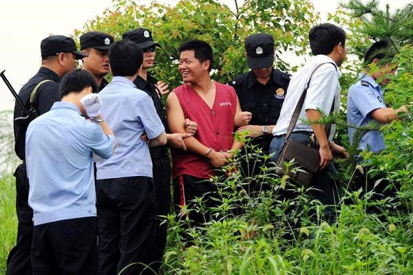 "微笑杀人犯"胡益华落网记_腾讯网