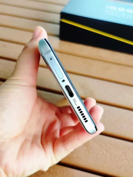 集微拆评iqoo7评测拥有顶级旗舰性能的游戏手机