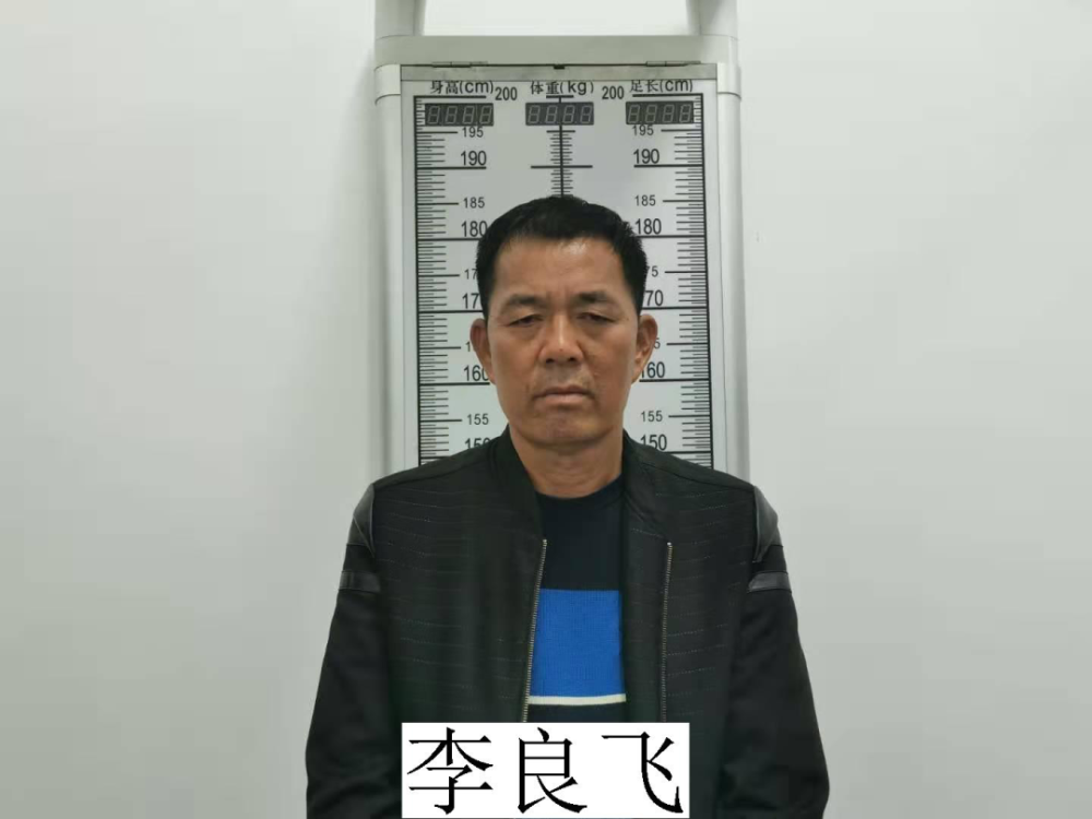 壮族人口有多少2021_壮族服饰(3)
