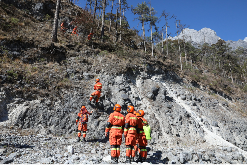 新春走基层丨丽江森林消防支队进驻玉龙雪山 为期130余天