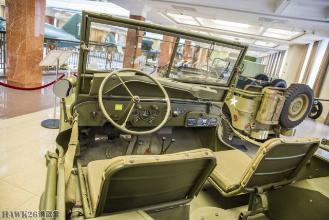 钻进威利斯mb吉普车触摸二战最著名军车感受美国强大汽车工业