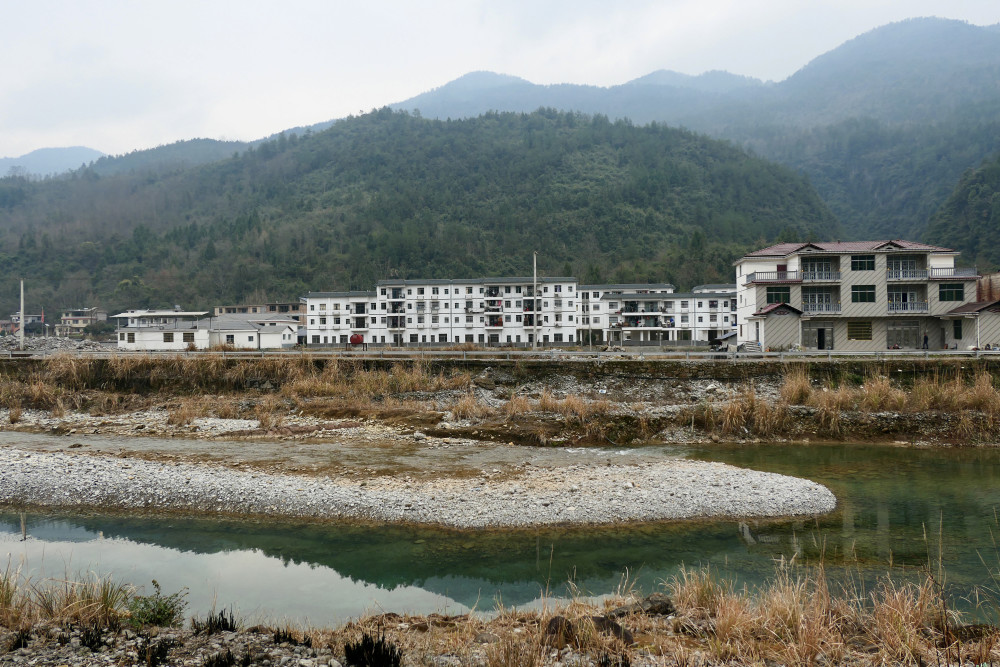 桑植民族人口_桑植四中图片