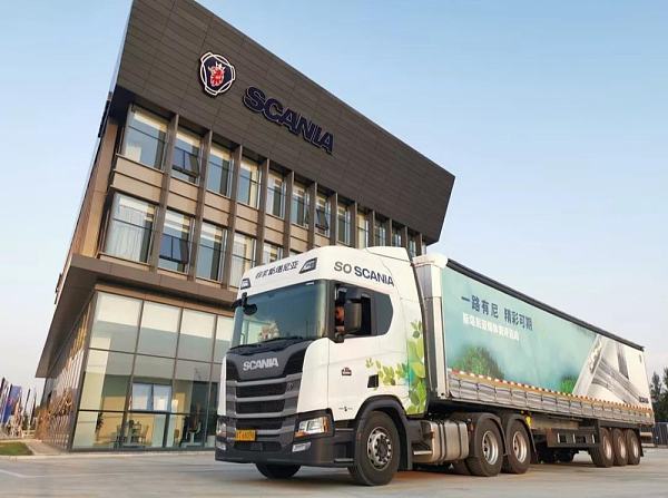 斯堪尼亚 g450荣获2020运输人年度进口操控性能重卡奖