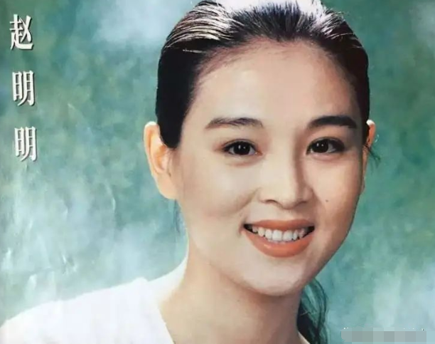 (可惜,世事难料) 结婚后的赵明明为了爱情不顾一切,跟着英宁从东北来