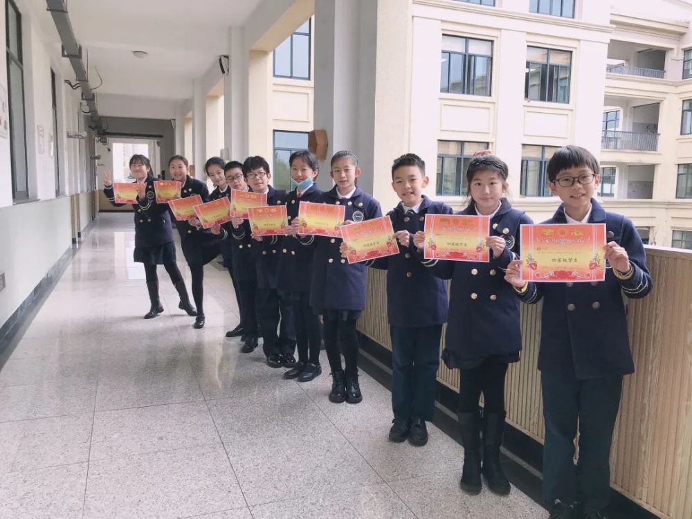 起承转合看宁波镇海蛟川双语小学用不一样的休学式书写精彩