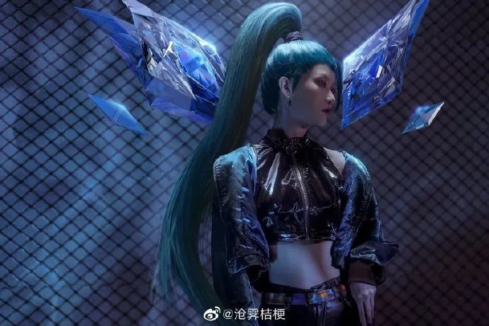 《英雄联盟》k/da all out-卡莎cosplay作品欣赏