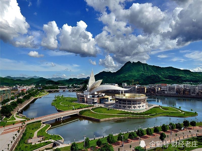 龙海GDP_龙海一中图片(2)